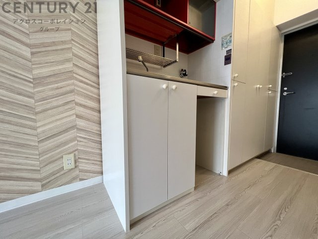 キッチン　壁付けキッチンでスペースを最大限有効活用できます！