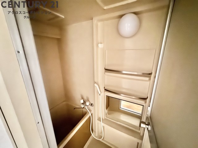 バス・シャワールーム　シンプルな浴室です！