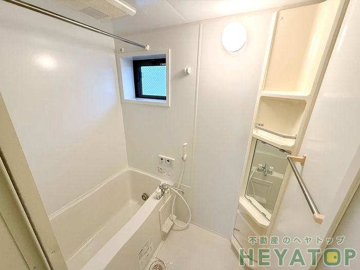 バス・シャワールーム　追焚き・浴室乾燥機付きお風呂