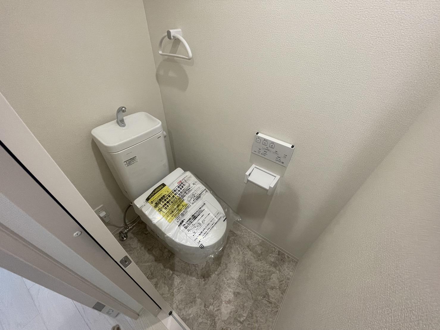 トイレ　ウォシュレット付きの洋式トイレ♪