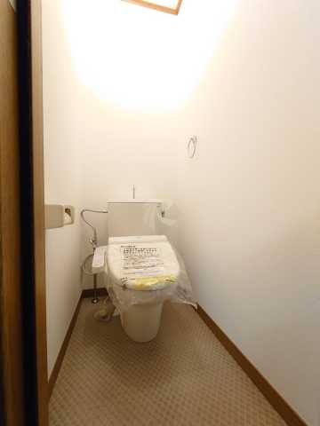 トイレ　アネスタ新中野