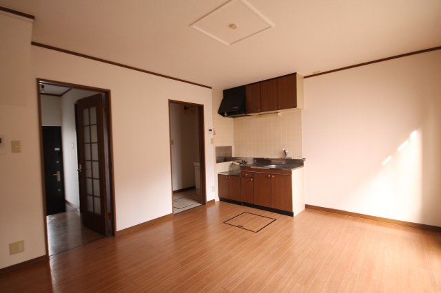 居室・リビング　※同物件別号室の写真になります