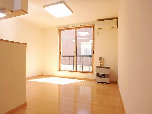 居室・リビング　居室です