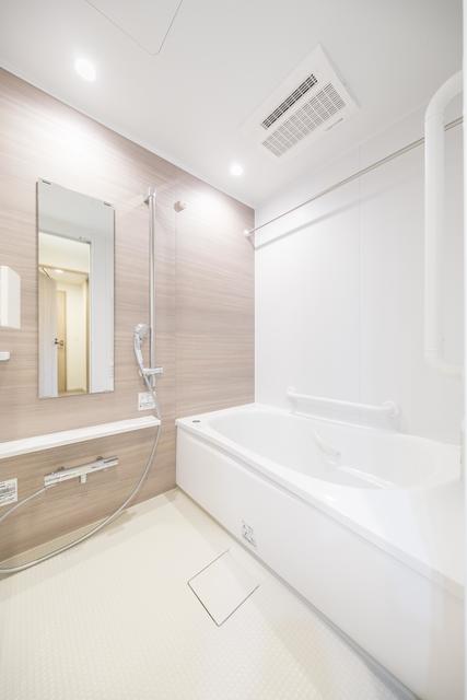 バス・シャワールーム　※写真は同タイプ住戸です。