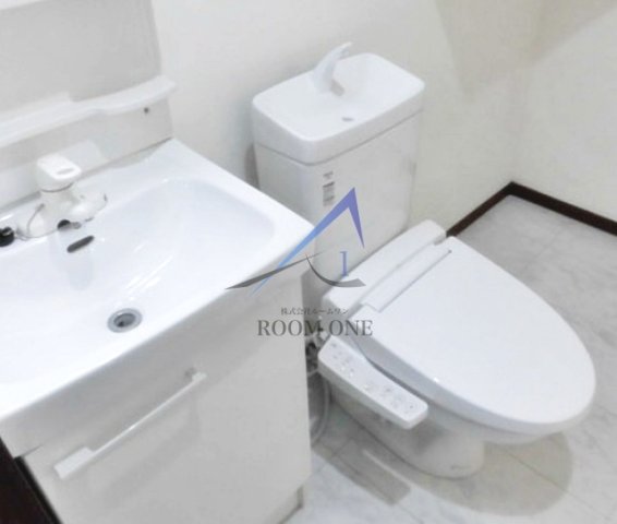 洗面設備　洗面台です。