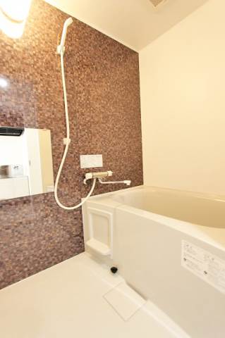 バス・シャワールーム　バスルーム