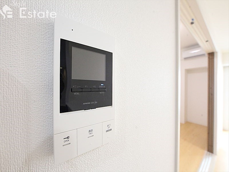セキュリティ　モニター付きインターホン