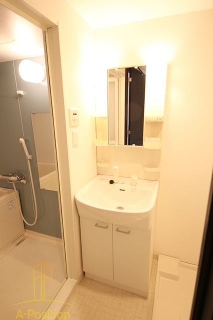 洗面設備　アドバンス西梅田