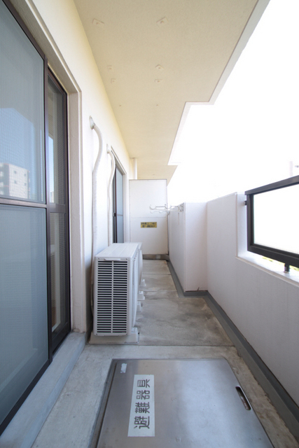 バルコニー　※別室の参考写真の為、現況優先です。