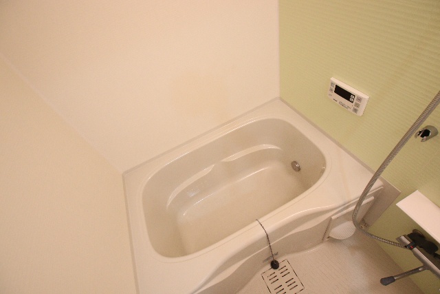 バス・シャワールーム　※別室の参考写真の為、現況優先です。