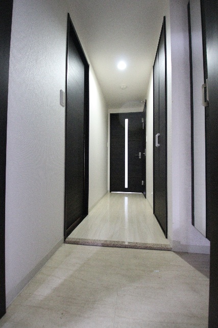 玄関　※別室の参考写真の為、現況優先です。