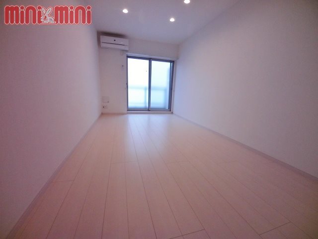 その他部屋・スペース　家具の配置などがしやすいお部屋です