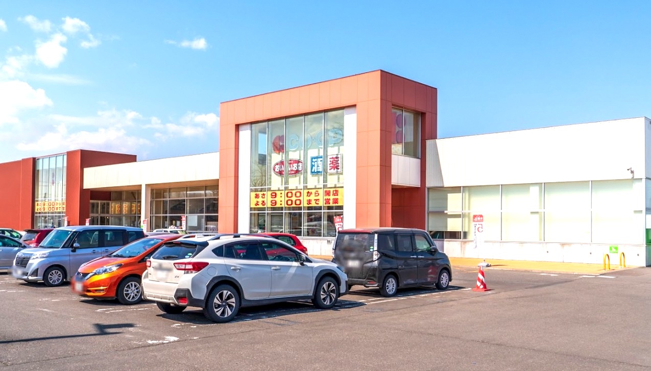 ショッピングセンター　月寒東ショッピングセンター（ショッピングセンター）まで659m