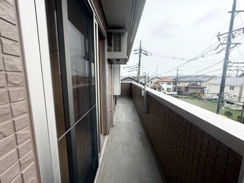 バルコニー　図面と現状に相違がある場合には現状を優先