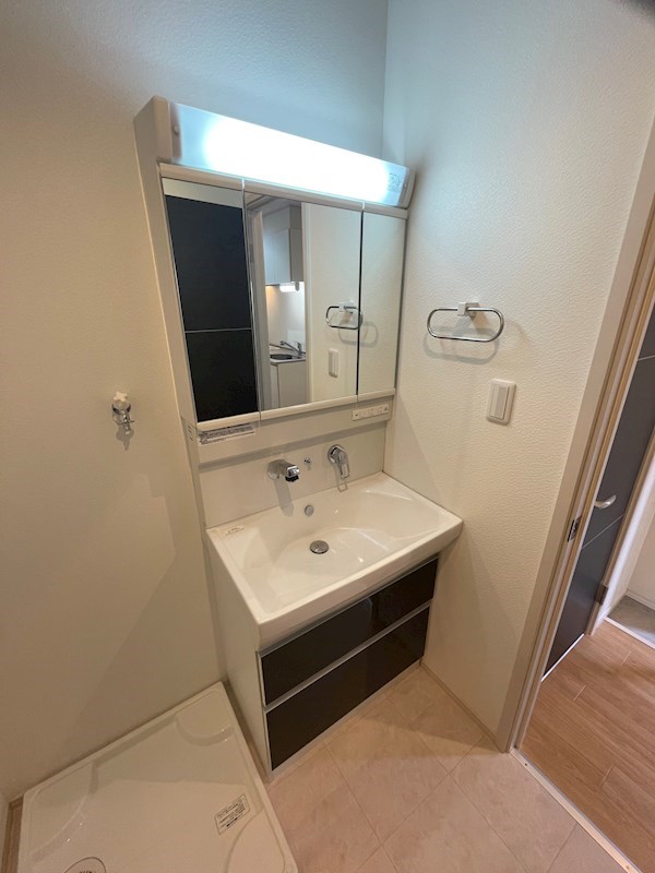 洗面設備　同タイプ参考写真