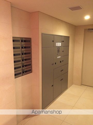 ロビー　ロビー