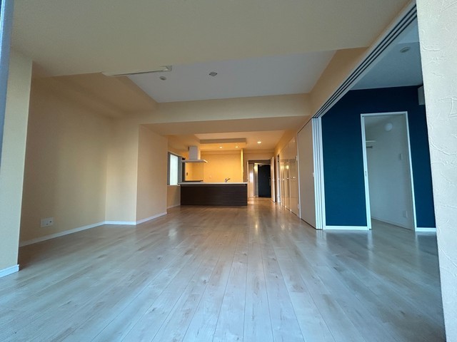 居室・リビング　ＬＤＫ２２．６帖（床暖房付き：ＬＤのみ）