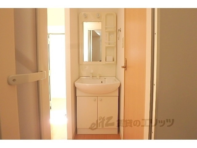 洗面設備　独立洗面台