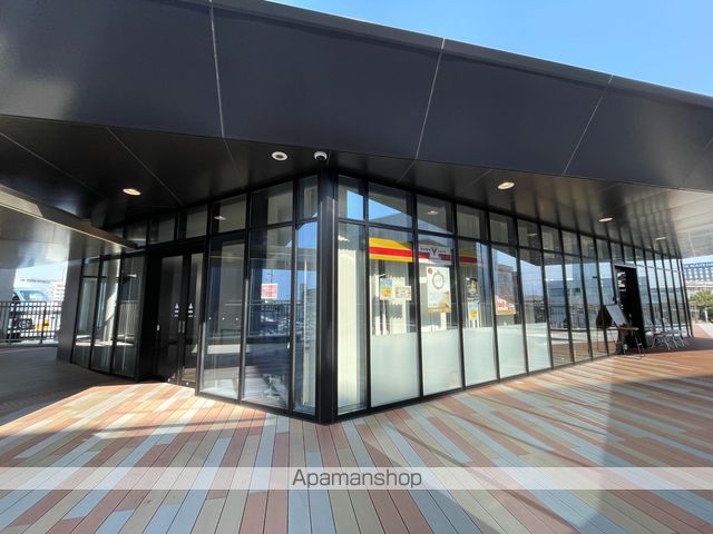 コンビニ　ヤマザキＹショップ和泉市役所店（コンビニ）まで270m