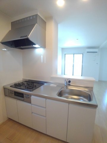 キッチン　キッチンでお料理をお楽しみください