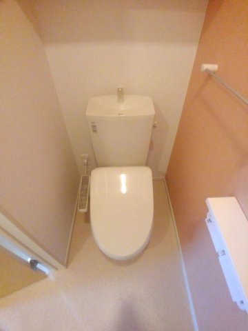 トイレ　シンプルで使いやすいトイレです