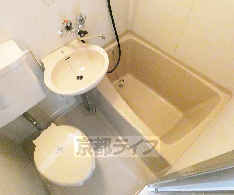 バス・シャワールーム　ユニットバス。