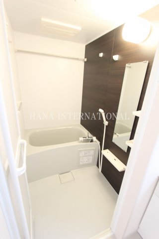 バス・シャワールーム　同一仕様