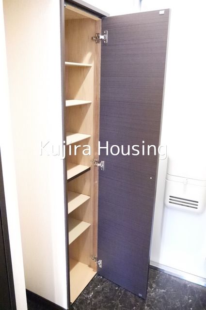 玄関　下駄箱完備です♪