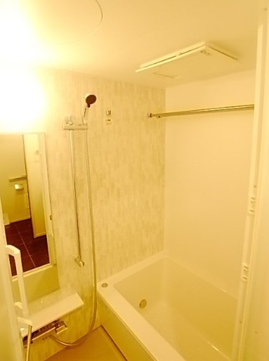 バス・シャワールーム　※別部屋参考写真