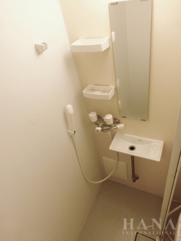 洗面設備　同タイプ参考写真です。
