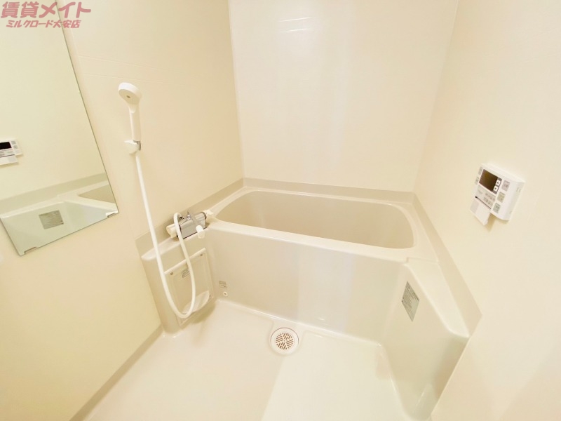 バス・シャワールーム　同物件別室画像