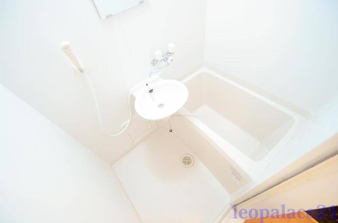 バス・シャワールーム　浴室