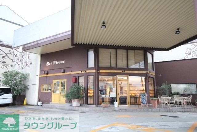 その他　ボン・ヴィボン（その他）まで907m