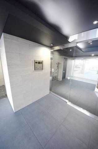 セキュリティ　エントランス