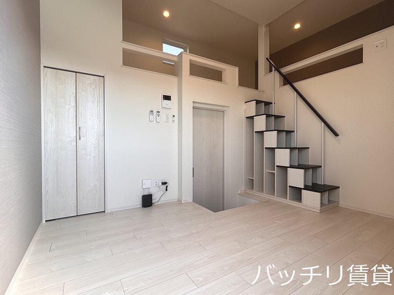 居室・リビング　建築中の為　同型タイプの写真になります　現状優先