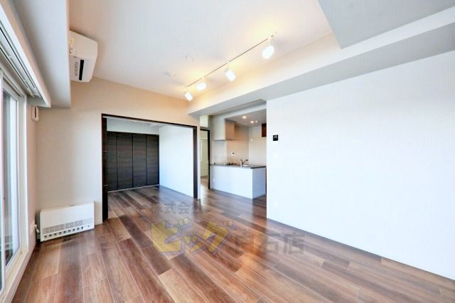 居室・リビング　広々リビングです♪