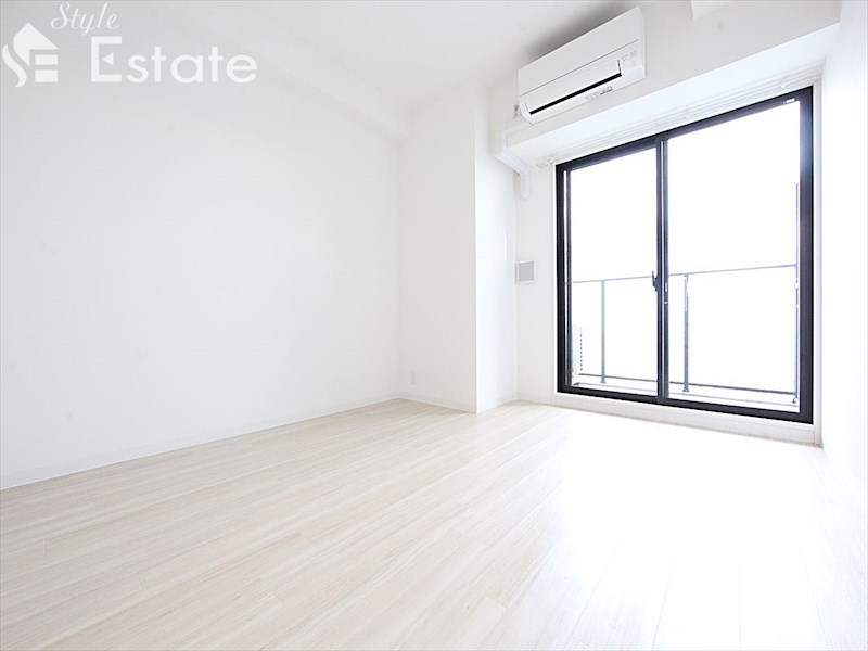 居室・リビング　内装