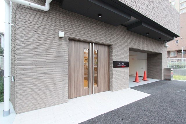 エントランス　エントランス部分