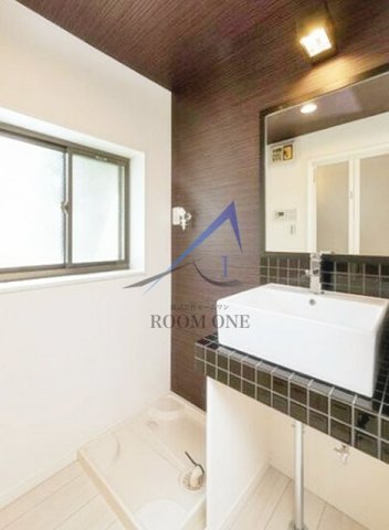 洗面設備　洗面台です。