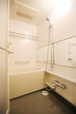 バス・シャワールーム　バス※別部屋参考写真