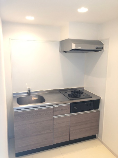 キッチン　※他号室の写真となります。