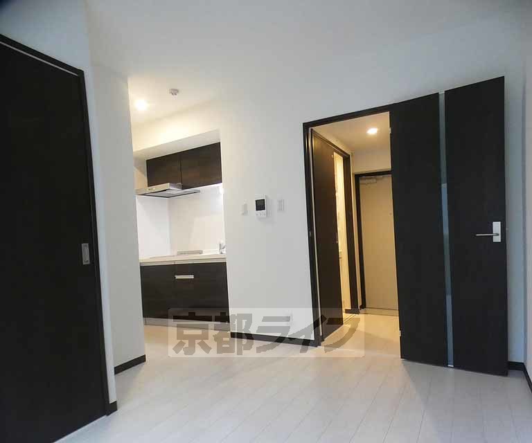 居室・リビング　きれいなお部屋です