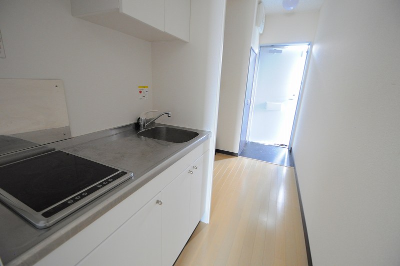 キッチン　2口コンロ　調理スペースもあり使い勝手ＧＯＯＤ！
