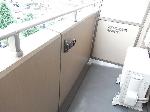 バルコニー　バルコニー