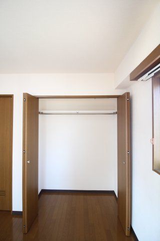 収納　（別タイプ参考写真）ジョワメゾン田端　荒川区西尾久4