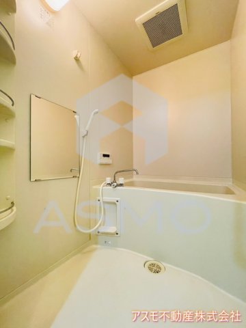 バス・シャワールーム　同マンション別部屋参考写真