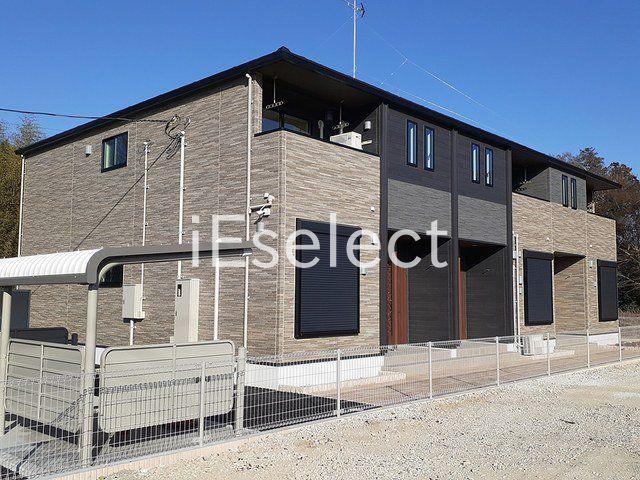 建物外観　2024年3月完成、都市ガス、インターネット無料