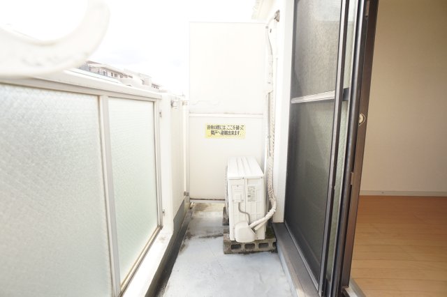 バルコニー　バルコニー南向き♪日当たり良好♪※同間取り・別部屋の写真