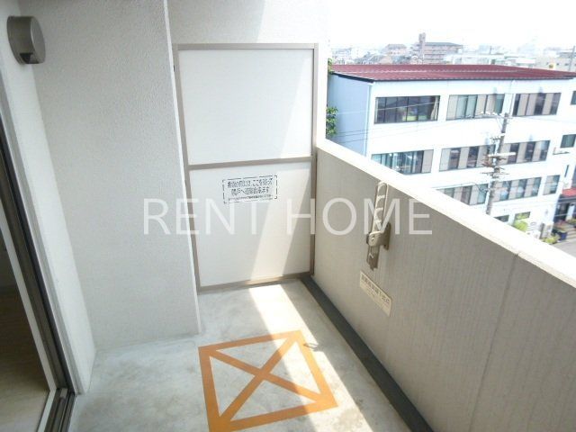 バルコニー　南向きベランダです