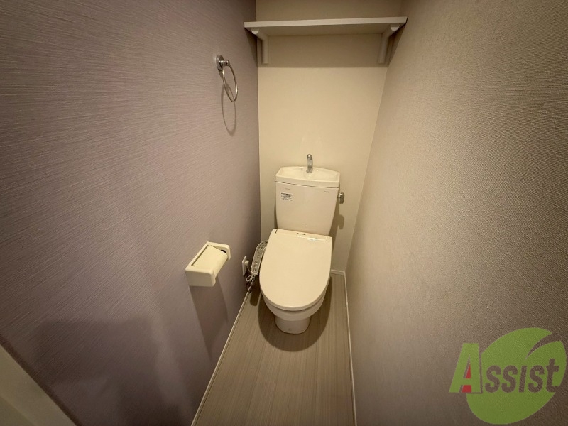 トイレ　トイレはウォシュレット付です。シャワートイレは嬉しいですね。